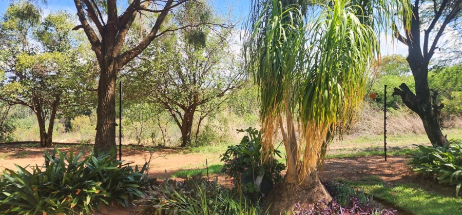 4 Bedroom Property for Sale in Hartbeesfontein North West